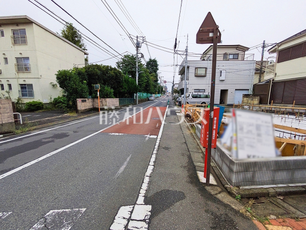 接道状況および現場風景 【杉並区上井草3丁目】 接道状況および現場風景 【杉並区上井草3丁目】