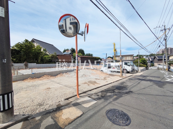 接道状況および現場風景 【福岡市南区野多目5丁目】 接道状況および現場風景 【福岡市南区野多目5丁目】