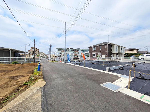 接道状況および現場風景 【志木市下宗岡3丁目】 接道状況および現場風景 【志木市下宗岡3丁目】