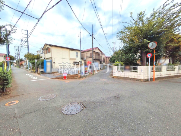 接道状況および現場風景 【東久留米市柳窪2丁目】 接道状況および現場風景 【東久留米市柳窪2丁目】