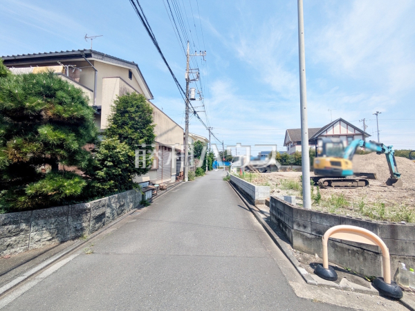 接道状況および現場風景 【狛江市猪方3丁目】 接道状況および現場風景 【狛江市猪方3丁目】