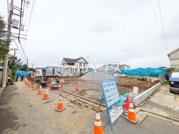 接道状況および現場風景 【狛江市猪方3丁目】 接道状況および現場風景 【狛江市猪方3丁目】