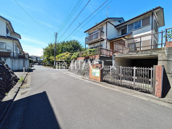 接道状況および現場風景 【八王子市北野台4丁目】 接道状況および現場風景 【八王子市北野台4丁目】