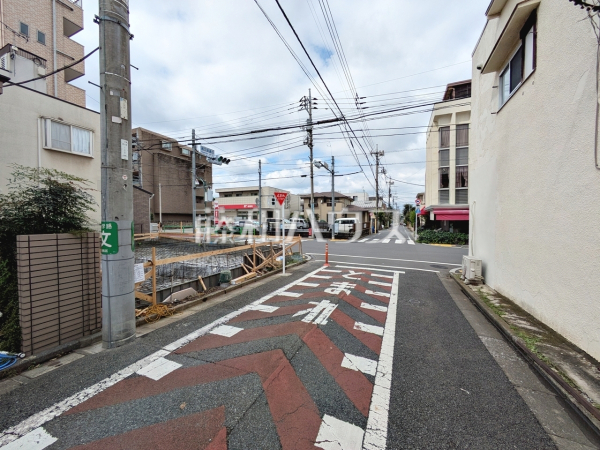 接道状況および現場風景 【練馬区大泉学園町7丁目】 接道状況および現場風景 【練馬区大泉学園町7丁目】