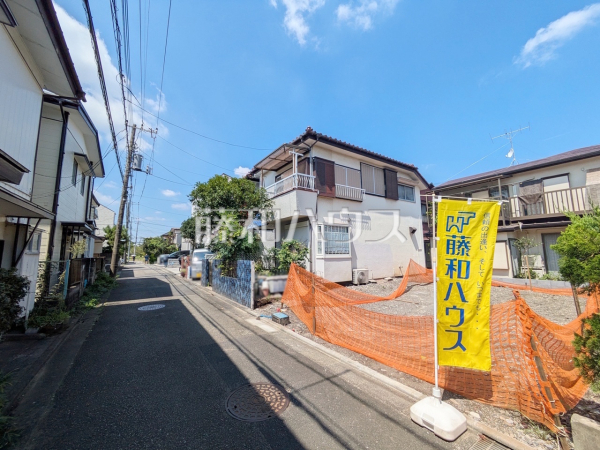 ≪接道状況≫周辺は落ち着いた雰囲気の住宅地です。小さなお子様がいるご家庭も安心です。【府中市是政6丁目】 ≪接道状況≫周辺は落ち着いた雰囲気の住宅地です。小さなお子様がいるご家庭も安心です。【府中市是政6丁目】