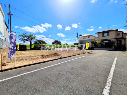 ≪接道状況≫見学はしたいけど、なかなか時間が取れない・・・そんな方に出勤前や仕事終わりにマイホームを見学できるサポートをいたします。 【府中市押立町5丁目】/撮影日2026/08/07