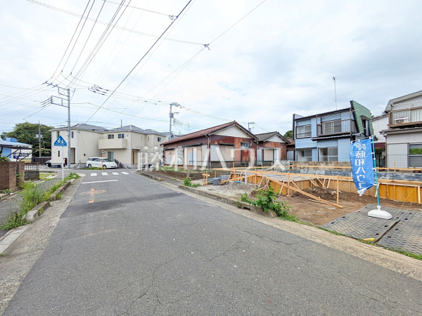 接道状況および現場風景 【志木市下宗岡4丁目】 接道状況および現場風景 【志木市下宗岡4丁目】
