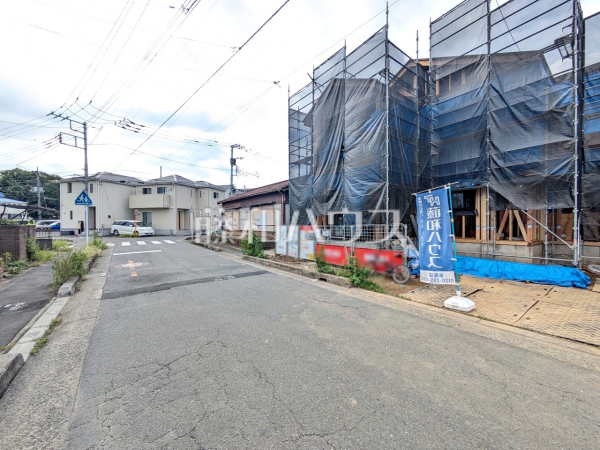 接道状況および現場風景 【志木市下宗岡4丁目】 接道状況および現場風景 【志木市下宗岡4丁目】