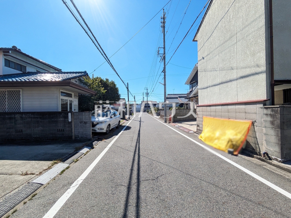 接道状況および現場風景 【春日井市小野町4丁目】 接道状況および現場風景 【春日井市小野町4丁目】