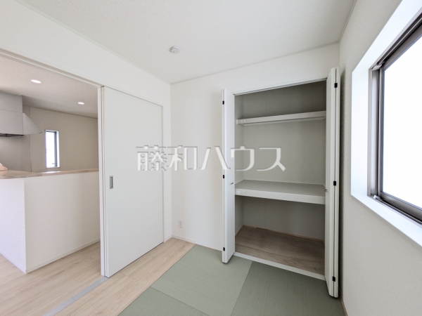 4号棟 リビング隣の和洋室 【糸満市字照屋】 4号棟 リビング隣の和洋室 【糸満市字照屋】