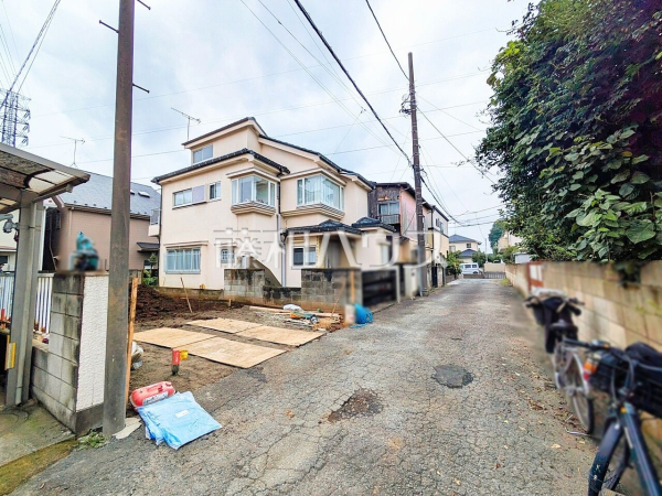 接道状況および現場風景 【小金井市梶野町2丁目】 接道状況および現場風景 【小金井市梶野町2丁目】