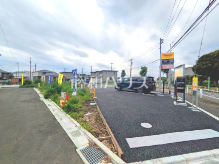 ≪接道状況≫建物のプレゼンをさせていただきますので、実際の完成イメージを思い描いていただくことができます。お気軽にお問合せ下さい。 【府中市南町6丁目】/撮影日2026/07/03