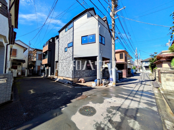 接道状況および現場風景 【練馬区上石神井1丁目】 接道状況および現場風景 【練馬区上石神井1丁目】