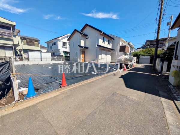 接道状況および現場風景 【府中市北山町4丁目】 接道状況および現場風景 【府中市北山町4丁目】