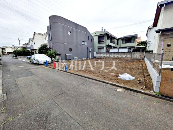 接道状況および現場風景 【府中市北山町4丁目】 接道状況および現場風景 【府中市北山町4丁目】