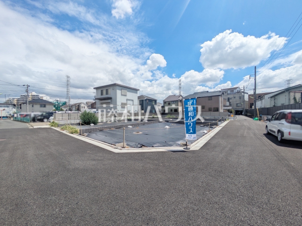 接道状況および現場風景 【世田谷区給田5丁目】 接道状況および現場風景 【世田谷区給田5丁目】