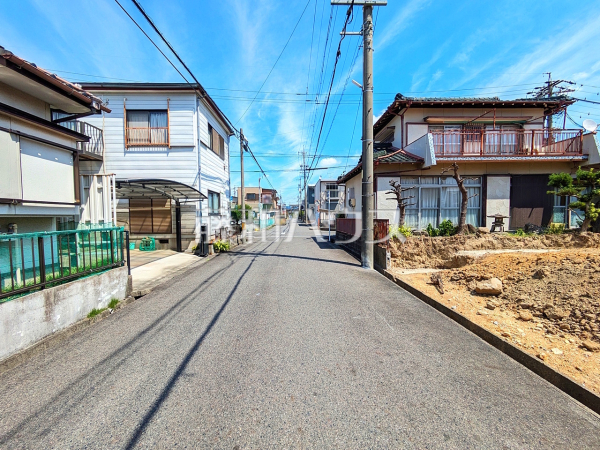接道状況および現場風景 【春日井市中野町2丁目】 接道状況および現場風景 【春日井市中野町2丁目】