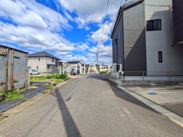 接道状況および現場風景 【春日井市堀ノ内町4丁目】 接道状況および現場風景 【春日井市堀ノ内町4丁目】