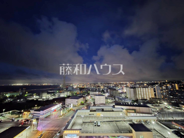 住戸からの眺望写真 【プレミアムコート牧港】 住戸からの眺望写真 【プレミアムコート牧港】