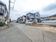 接道状況および現場風景 【新座市野火止5丁目】 平日のご案内も可能です。まずはお気軽にお問合せ下さいませ。 接道状況および現場風景 【新座市野火止5丁目】 平日のご案内も可能です。まずはお気軽にお問合せ下さいませ。