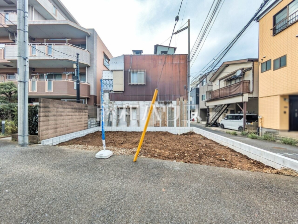現地写真【和光市白子3丁目】見学はしたいけど、なかなか時間が取れない・・・そんな方に出勤前や仕事終わりにマイホームを見学できるサポートをいたします。 現地写真【和光市白子3丁目】見学はしたいけど、なかなか時間が取れない・・・そんな方に出勤前や仕事終わりにマイホームを見学できるサポートをいたします。