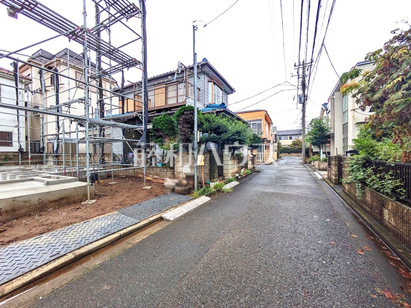 接道状況および現場風景 【富士見市鶴瀬西3丁目】 接道状況および現場風景 【富士見市鶴瀬西3丁目】