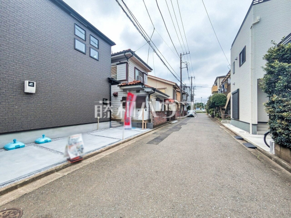 接道状況および現場風景 【新座市野火止8丁目】 接道状況および現場風景 【新座市野火止8丁目】
