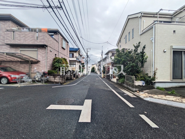 接道状況および現場風景 【練馬区南大泉3丁目】 接道状況および現場風景 【練馬区南大泉3丁目】