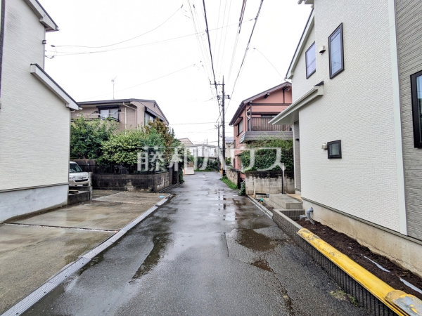 接道状況および現場風景 【国分寺市高木町3丁目】 接道状況および現場風景 【国分寺市高木町3丁目】