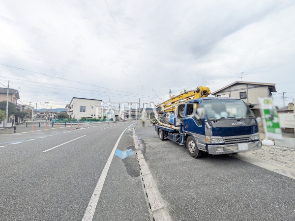 接道状況および現場風景 【福岡市南区警弥郷3丁目】 接道状況および現場風景 【福岡市南区警弥郷3丁目】