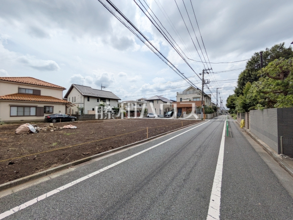 接道状況および現場風景 【練馬区大泉学園町5丁目】 接道状況および現場風景 【練馬区大泉学園町5丁目】