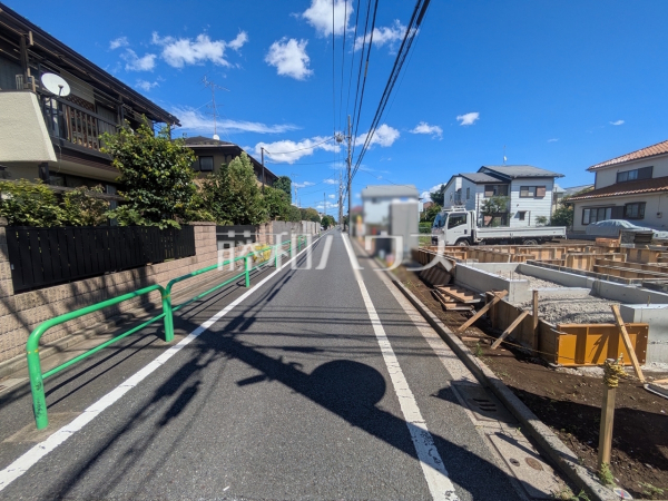 接道状況および現場風景 【練馬区大泉学園町5丁目】 接道状況および現場風景 【練馬区大泉学園町5丁目】