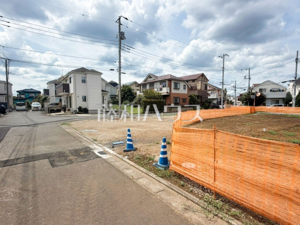 運転、駐車が苦手な方にも嬉しい前面 公道5m! 【東久留米市小山4丁目】 運転、駐車が苦手な方にも嬉しい前面 公道5m! 【東久留米市小山4丁目】