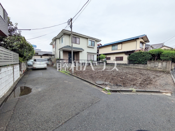 接道状況および現場風景 【狛江市岩戸北4丁目】 接道状況および現場風景 【狛江市岩戸北4丁目】