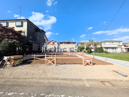 外観 【東大和市仲原3丁目】
周辺は落ち着いた雰囲気の住宅地です。小さなお子様がいるご家庭も安心です。/撮影日2026/10/15