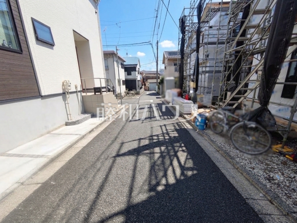 接道状況および現場風景 【練馬区大泉学園町6丁目】 接道状況および現場風景 【練馬区大泉学園町6丁目】