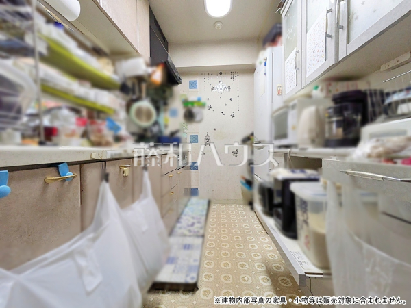 ≪キッチン≫明るい陽光に満たされる心地よいキッチンで、気持ちよくお料理ができます。【エクセラージュ府中白糸台 】 ≪キッチン≫明るい陽光に満たされる心地よいキッチンで、気持ちよくお料理ができます。【エクセラージュ府中白糸台 】