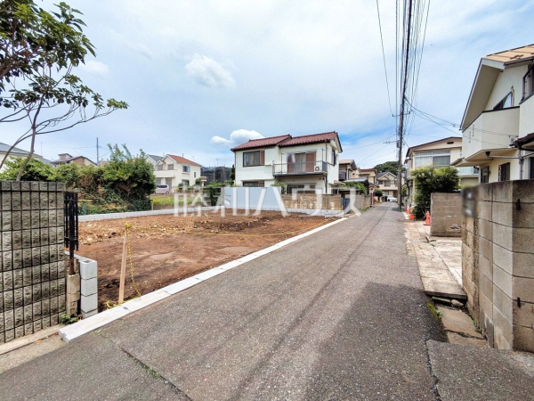 接道状況および現場風景 【東久留米市幸町3丁目】 接道状況および現場風景 【東久留米市幸町3丁目】