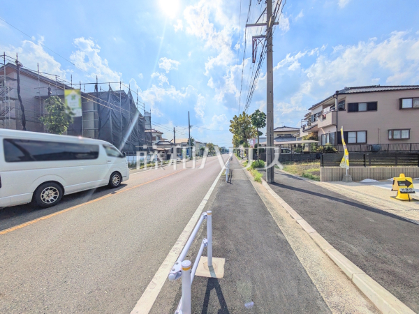 接道状況および現場風景 【春日井市白山町5丁目】 接道状況および現場風景 【春日井市白山町5丁目】