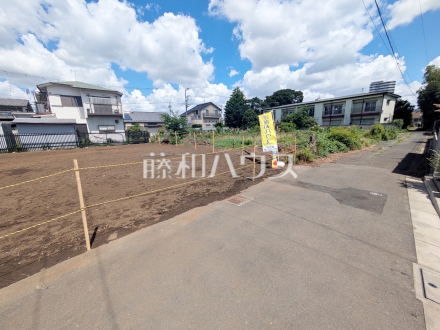 1号地 接道状況および現場風景 【調布市西つつじケ丘4丁目】/撮影日2026/08/08
