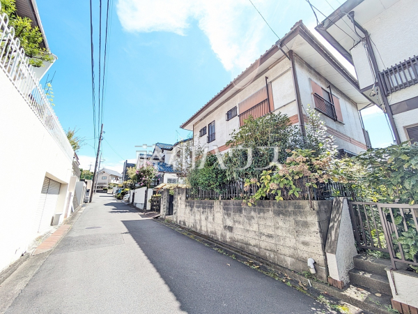 接道状況および現場風景 【八王子市南陽台1丁目】 接道状況および現場風景 【八王子市南陽台1丁目】