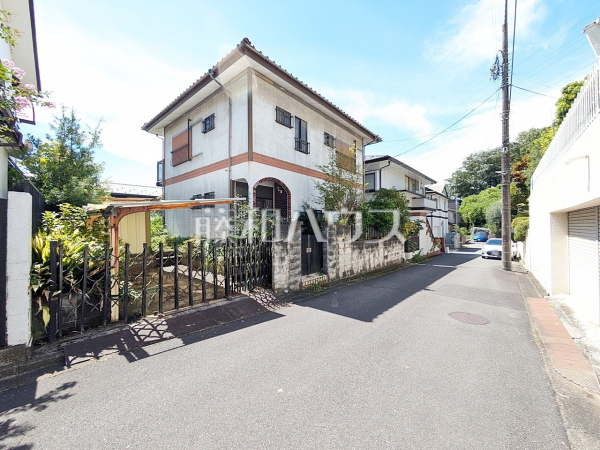 接道状況および現場風景 【八王子市南陽台1丁目】 接道状況および現場風景 【八王子市南陽台1丁目】
