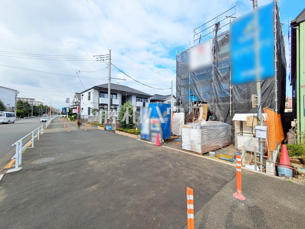 接道状況および現場風景 【東大和市上北台3丁目】 接道状況および現場風景 【東大和市上北台3丁目】