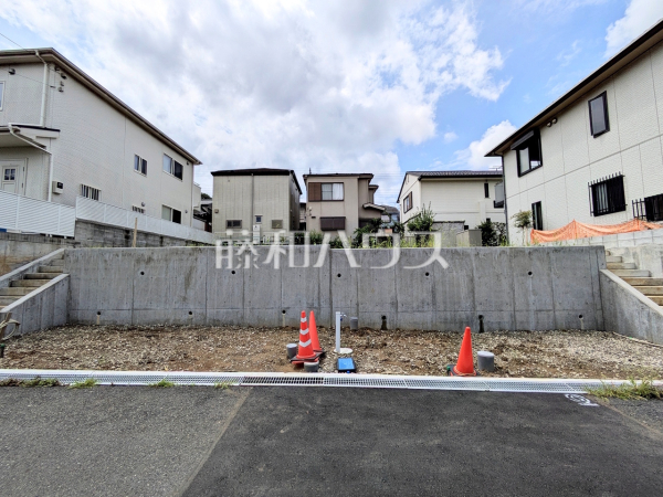 現場風景 【日野市程久保2丁目】 現場風景 【日野市程久保2丁目】