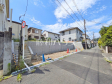 接道状況および現場風景 【日野市程久保2丁目】 接道状況および現場風景 【日野市程久保2丁目】