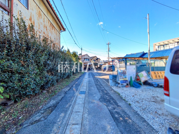 接道状況および現場風景 【春日井市穴橋町2丁目】 接道状況および現場風景 【春日井市穴橋町2丁目】