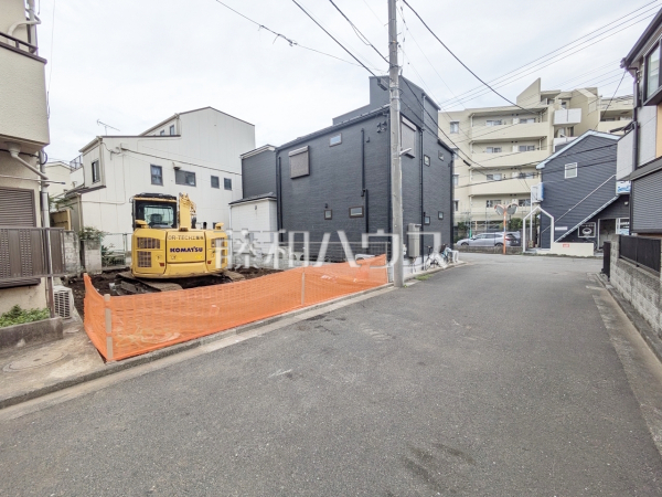 接道状況および現場風景 【西東京市泉町6丁目】 接道状況および現場風景 【西東京市泉町6丁目】