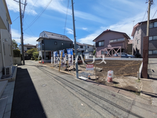 接道状況および現場風景 【西東京市保谷町3丁目】 接道状況および現場風景 【西東京市保谷町3丁目】