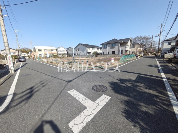接道状況および現場風景 【練馬区南大泉2丁目】 接道状況および現場風景 【練馬区南大泉2丁目】