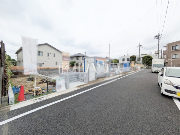 接道状況および現場風景 【練馬区南大泉2丁目】 接道状況および現場風景 【練馬区南大泉2丁目】